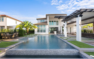Top 5 Luxury Pool And Spa Features For South Florida's High-End Properties