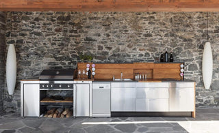 Backyard BBQ: Breathtaking Outdoor Kitchen Ideas For This Summer