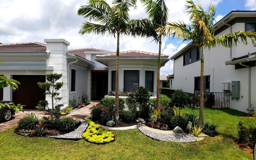 Take A Look At This Landscape Design In Parkland! (Cascata)